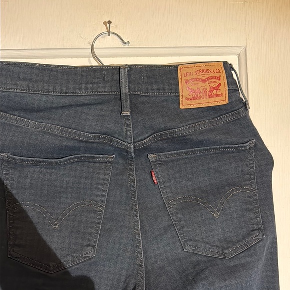 Women's Black Jeans - Picture 4 of 5